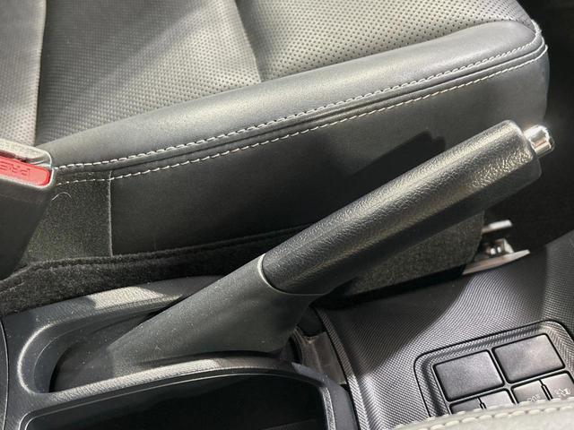 アクア Ｇソフトレザーセレクション　純正ＳＤナビ　バックカメラ　セーフティセンス　スマートキー　ＬＥＤヘッド　ビルトインＥＴＣ　クルコン　オートハイビーム　車線逸脱警報　オートライト　オートエアコン　Ｂｌｕｅｔｏｏｔｈ（63枚目）