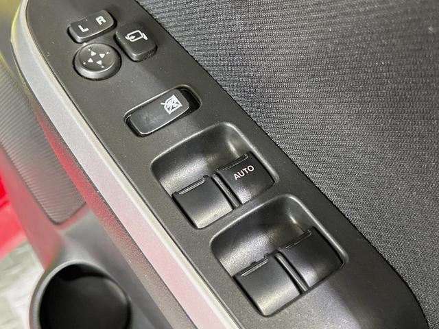 ソリオバンディット ハイブリッドSV 両側電動スライドドア 純正8型ナビ 全周囲カメラ 衝突被害軽減システム ドラレコ スマートキー LEDヘッド ETC クルコン 純正15インチアルミ 車線逸脱警報 オートライト(66枚目)