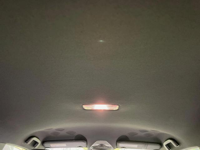 C-HR G 純正SDナビ バックカメラ 衝突被害軽減システム レーダークルーズ 禁煙車 シートヒーター コーナーセンサー スマートキー LEDヘッド ETC 純正18インチアルミ オートハイビーム 車線逸脱警報(33枚目)