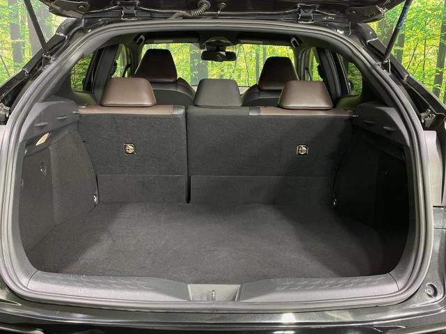 C-HR G 純正SDナビ バックカメラ 衝突被害軽減システム レーダークルーズ 禁煙車 シートヒーター コーナーセンサー スマートキー LEDヘッド ETC 純正18インチアルミ オートハイビーム 車線逸脱警報(34枚目)