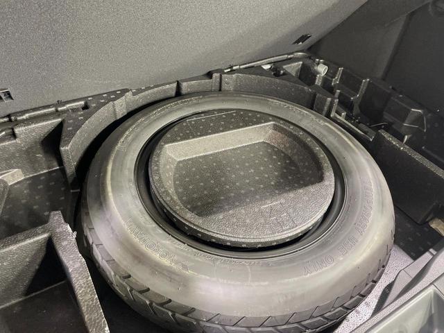 C-HR G 純正SDナビ バックカメラ 衝突被害軽減システム レーダークルーズ 禁煙車 シートヒーター コーナーセンサー スマートキー LEDヘッド ETC 純正18インチアルミ オートハイビーム 車線逸脱警報(38枚目)