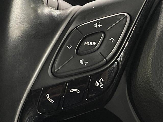 C-HR G 純正SDナビ バックカメラ 衝突被害軽減システム レーダークルーズ 禁煙車 シートヒーター コーナーセンサー スマートキー LEDヘッド ETC 純正18インチアルミ オートハイビーム 車線逸脱警報(42枚目)