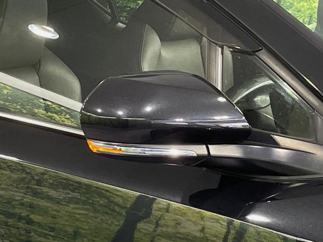 C-HR G 純正SDナビ バックカメラ 衝突被害軽減システム レーダークルーズ 禁煙車 シートヒーター コーナーセンサー スマートキー LEDヘッド ETC 純正18インチアルミ オートハイビーム 車線逸脱警報(55枚目)