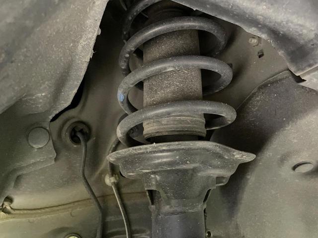 Ｎ－ＯＮＥ ＲＳ　６速ＭＴ車　純正ＳＤナビ　バックカメラ　衝突被害軽減システム　レーダークルーズ　禁煙車　シートヒーター　コーナーセンサー　スマートキー　ＬＥＤヘッド　ビルトインＥＴＣ　純正１５インチアルミ（21枚目）