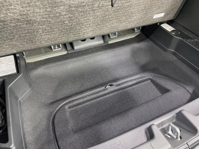 Ｎ－ＯＮＥ ＲＳ　６速ＭＴ車　純正ＳＤナビ　バックカメラ　衝突被害軽減システム　レーダークルーズ　禁煙車　シートヒーター　コーナーセンサー　スマートキー　ＬＥＤヘッド　ビルトインＥＴＣ　純正１５インチアルミ（38枚目）