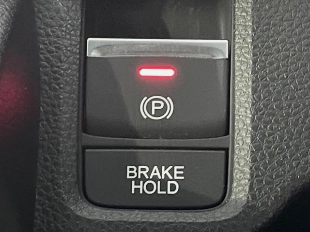 Ｎ－ＯＮＥ ＲＳ　６速ＭＴ車　純正ＳＤナビ　バックカメラ　衝突被害軽減システム　レーダークルーズ　禁煙車　シートヒーター　コーナーセンサー　スマートキー　ＬＥＤヘッド　ビルトインＥＴＣ　純正１５インチアルミ（43枚目）