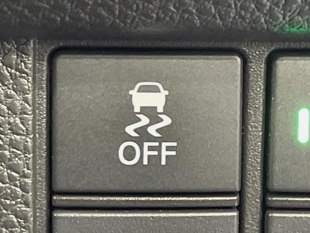 Ｎ－ＯＮＥ ＲＳ　６速ＭＴ車　純正ＳＤナビ　バックカメラ　衝突被害軽減システム　レーダークルーズ　禁煙車　シートヒーター　コーナーセンサー　スマートキー　ＬＥＤヘッド　ビルトインＥＴＣ　純正１５インチアルミ（45枚目）