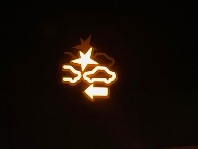 Ｎ－ＯＮＥ ＲＳ　６速ＭＴ車　純正ＳＤナビ　バックカメラ　衝突被害軽減システム　レーダークルーズ　禁煙車　シートヒーター　コーナーセンサー　スマートキー　ＬＥＤヘッド　ビルトインＥＴＣ　純正１５インチアルミ（49枚目）