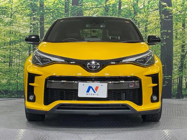C-HR S GRスポーツ 8インチディスプレイオーディオ 2トーンカラー 全周囲カメラ 衝突被害軽減システム レーダークルーズ 禁煙車 ドラレコ コーナーセンサー スマートキー LEDヘッド ビルトインETC オートハイビーム(14枚目)