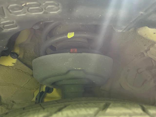 C-HR S GRスポーツ 8インチディスプレイオーディオ 2トーンカラー 全周囲カメラ 衝突被害軽減システム レーダークルーズ 禁煙車 ドラレコ コーナーセンサー スマートキー LEDヘッド ビルトインETC オートハイビーム(23枚目)