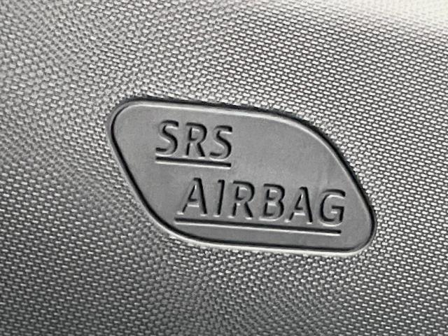 C-HR S GRスポーツ 8インチディスプレイオーディオ 2トーンカラー 全周囲カメラ 衝突被害軽減システム レーダークルーズ 禁煙車 ドラレコ コーナーセンサー スマートキー LEDヘッド ビルトインETC オートハイビーム(50枚目)