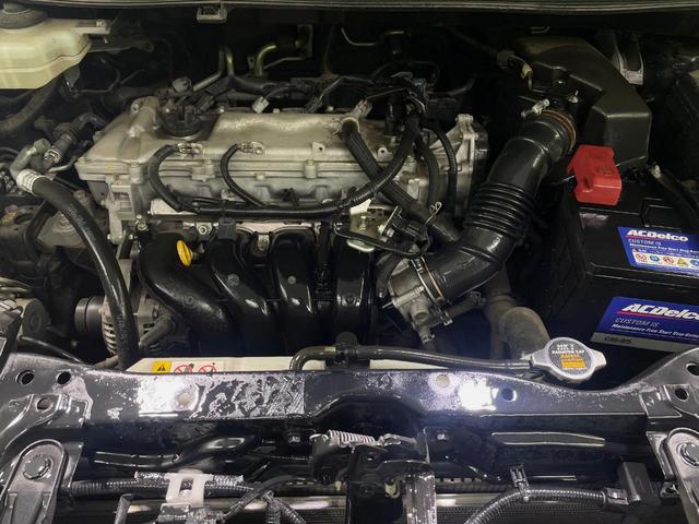 ヴォクシー ＺＳ　煌ＩＩ　両側電動スライドドア　純正９型ナビ　後席モニター　バックカメラ　衝突被害軽減システム　ドラレコ　スマートキー　ＬＥＤヘッド　ビルトインＥＴＣ　純正１６インチアルミ　オートハイビーム　車線逸脱警報（19枚目）