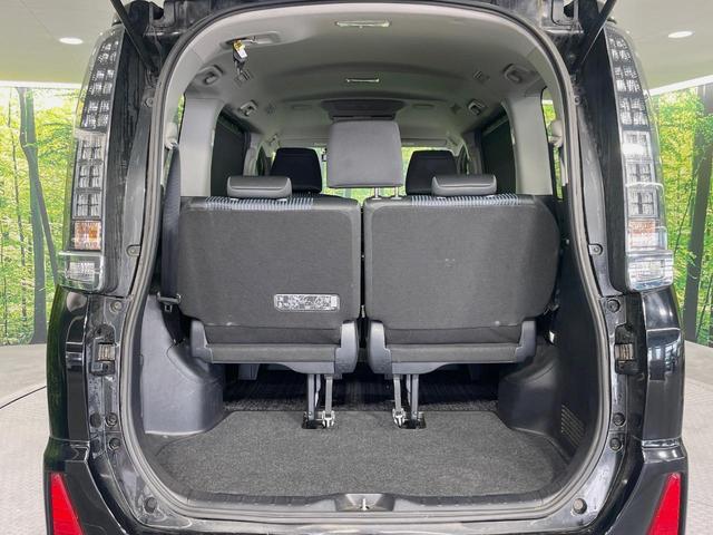 ヴォクシー ＺＳ　煌ＩＩ　両側電動スライドドア　純正９型ナビ　後席モニター　バックカメラ　衝突被害軽減システム　ドラレコ　スマートキー　ＬＥＤヘッド　ビルトインＥＴＣ　純正１６インチアルミ　オートハイビーム　車線逸脱警報（37枚目）