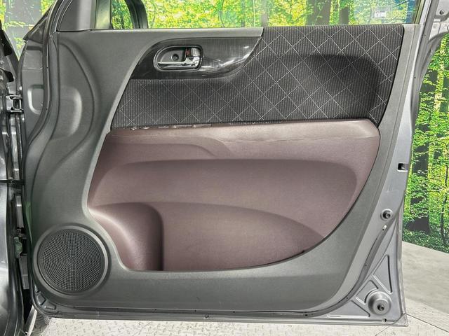 Ｎ－ＯＮＥ プレミアム　ツアラー　ターボ　スマートキー　ＨＩＤヘッド　ＥＴＣ　オートライト　オートエアコン　純正１４インチアルミ　純正オーディオ　ベンチシート　フォグランプ（26枚目）