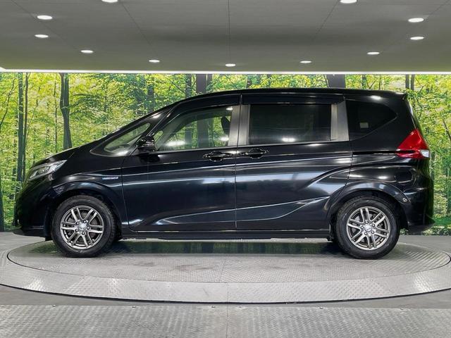 フリードハイブリッド ハイブリッド・Ｇホンダセンシング　両側電動スライドドア　純正ＳＤナビ　バックカメラ　ホンダセンシング　レーダークルーズ　ドラレコ　コーナーセンサー　スマートキー　ＬＥＤヘッド　ビルトインＥＴＣ　車線逸脱警報　寒冷地仕様（28枚目）