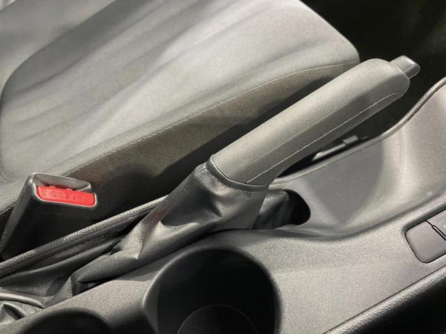 ヤリス Ｘ　ナビ付ディスプレイオーディオ　バックカメラ　セーフティセンス　コーナーセンサー　スマートキー　ＥＴＣ　オートハイビーム　車線逸脱警報　オートライト　Ｂｌｕｅｔｏｏｔｈ（58枚目）