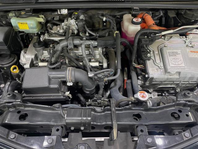 ヴィッツ ハイブリッドＦ　純正ＳＤナビ　バックカメラ　セーフティセンス　ドラレコ　ＬＥＤヘッド　ＥＴＣ　オートハイビーム　車線逸脱警報　オートライト　オートエアコン　Ｂｌｕｅｔｏｏｔｈ　ＣＤ　ＤＶＤ再生　フルセグ（18枚目）