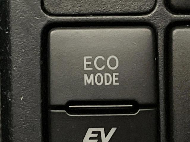 ヴィッツ ハイブリッドＦ　純正ＳＤナビ　バックカメラ　セーフティセンス　ドラレコ　ＬＥＤヘッド　ＥＴＣ　オートハイビーム　車線逸脱警報　オートライト　オートエアコン　Ｂｌｕｅｔｏｏｔｈ　ＣＤ　ＤＶＤ再生　フルセグ（56枚目）