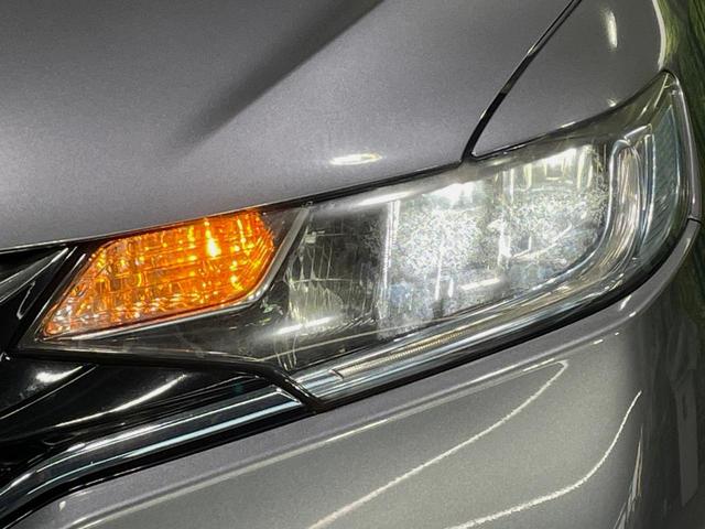 フィットハイブリッド Ｌ　ホンダセンシング　純正ＳＤナビ　バックカメラ　衝突被害軽減システム　レーダークルーズ　ドラレコ　スマートキー　ＬＥＤヘッド　ビルトインＥＴＣ　純正１５インチアルミ　車線逸脱警報　オートライト　寒冷地仕様（12枚目）