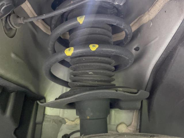 セレナ ｅ－パワー　ハイウェイスターＶ　両側電動スライドドア　純正１２型ナビ　全周囲カメラ　衝突軽減ブレーキ　プロパイロット　コーナーセンサー　スマートキー　ＬＥＤヘッド　ビルトインＥＴＣ　純正１６インチアルミ　オートハイビーム（22枚目）