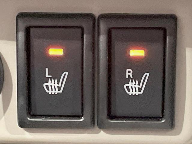 アルトラパン モード　純正ＳＤナビ　全周囲カメラ　衝突被害軽減システム　ドラレコ　コーナーセンサー　スマートキー　ＨＩＤヘッド　オートハイビーム　車線逸脱警報　オートライト　オートエアコン　Ｂｌｕｅｔｏｏｔｈ（4枚目）