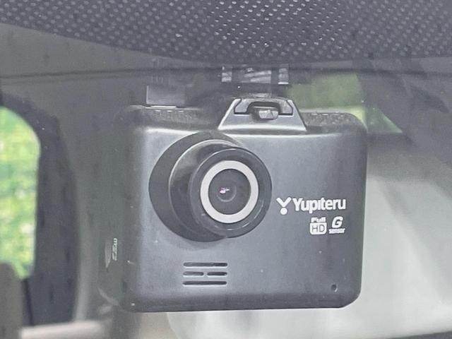アルトラパン モード　純正ＳＤナビ　全周囲カメラ　衝突被害軽減システム　ドラレコ　コーナーセンサー　スマートキー　ＨＩＤヘッド　オートハイビーム　車線逸脱警報　オートライト　オートエアコン　Ｂｌｕｅｔｏｏｔｈ（7枚目）