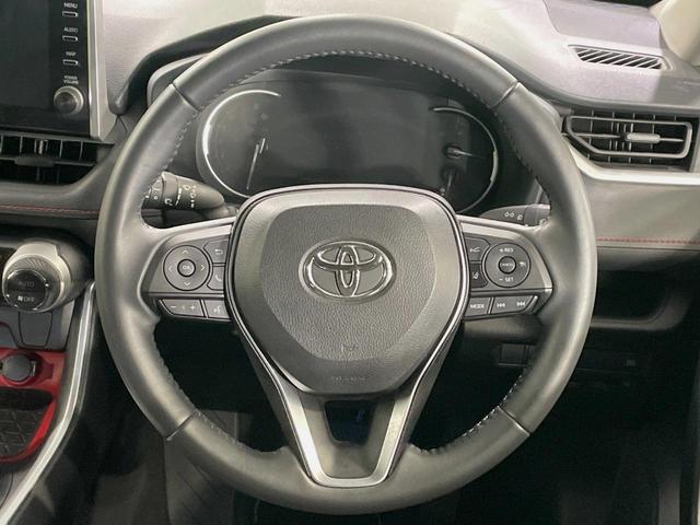 ＲＡＶ４ アドベンチャー　オフロードパッケージ　ナビ付９型ディスプレイオーディオ　セーフティセンス　レーダークルーズ　パワーシート　ドラレコ　コーナーセンサー　スマートキー　ＬＥＤヘッド　ビルトインＥＴＣ　純正１８インチアルミ（12枚目）