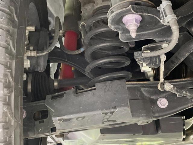 ＲＡＶ４ アドベンチャー　オフロードパッケージ　ナビ付９型ディスプレイオーディオ　セーフティセンス　レーダークルーズ　パワーシート　ドラレコ　コーナーセンサー　スマートキー　ＬＥＤヘッド　ビルトインＥＴＣ　純正１８インチアルミ（23枚目）