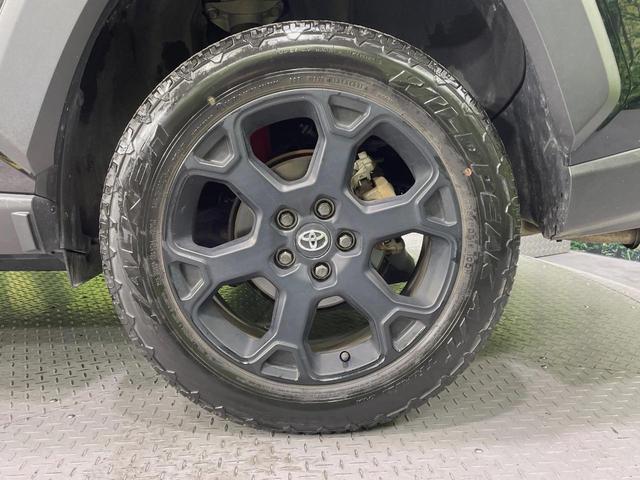 ＲＡＶ４ アドベンチャー　オフロードパッケージ　ナビ付９型ディスプレイオーディオ　セーフティセンス　レーダークルーズ　パワーシート　ドラレコ　コーナーセンサー　スマートキー　ＬＥＤヘッド　ビルトインＥＴＣ　純正１８インチアルミ（27枚目）
