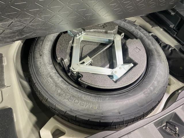 ＲＡＶ４ アドベンチャー　オフロードパッケージ　ナビ付９型ディスプレイオーディオ　セーフティセンス　レーダークルーズ　パワーシート　ドラレコ　コーナーセンサー　スマートキー　ＬＥＤヘッド　ビルトインＥＴＣ　純正１８インチアルミ（41枚目）