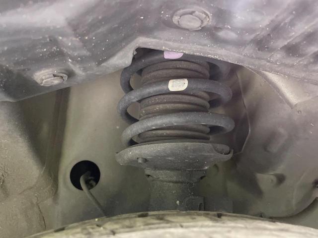 スペーシアカスタム ハイブリッドＸＳターボ　両側電動スライドドア　ＳＤナビ　バックカメラ　衝突被害軽減システム　シートヒーター　ドラレコ　コーナーセンサー　スマートキー　ＬＥＤヘッド　ビルトインＥＴＣ　クルコン　純正１５インチアルミ（33枚目）