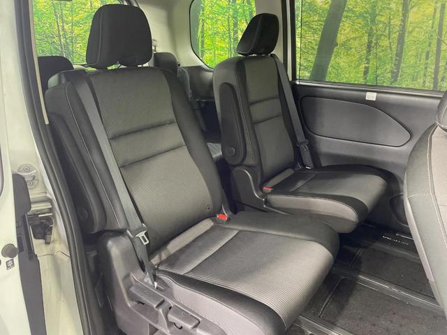 セレナ ｅ－パワー　ハイウェイスターＶ　ハンズフリー両側電動スライドドア　純正１０型ナビ　後席モニター　全周囲カメラ　衝突被害軽減システム　プロパイロット　ドラレコ　コーナーセンサー　スマートキー　ＬＥＤヘッド　ＥＴＣ　純正１６インチアルミ（9枚目）