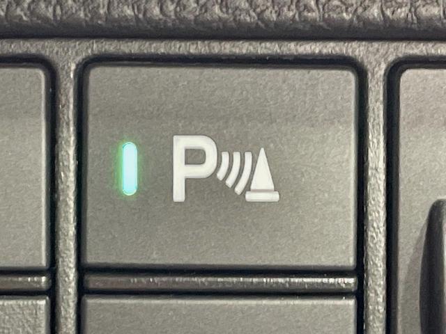 ヴェゼル ｅ：ＨＥＶ　Ｘ　ホンダコネクト９型ディスプレイ　バックカメラ　衝突被害軽減システム　レーダークルーズ　禁煙車　ドラレコ　コーナーセンサー　スマートキー　ＬＥＤヘッド　ビルトインＥＴＣ　純正１６インチアルミ（8枚目）