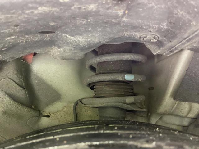 ノート ｅ－パワーニスモ　純正ＳＤナビ　全周囲カメラ　衝突被害軽減システム　レーダークルーズ　ドラレコ　コーナーセンサー　スマートキー　ＬＥＤヘッド　ＥＴＣ　純正１６インチアルミ　車線逸脱警報　オートライト（21枚目）