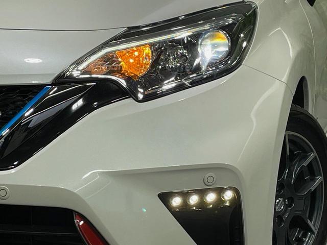 ノート ｅ－パワーニスモ　純正ＳＤナビ　全周囲カメラ　衝突被害軽減システム　レーダークルーズ　ドラレコ　コーナーセンサー　スマートキー　ＬＥＤヘッド　ＥＴＣ　純正１６インチアルミ　車線逸脱警報　オートライト（28枚目）