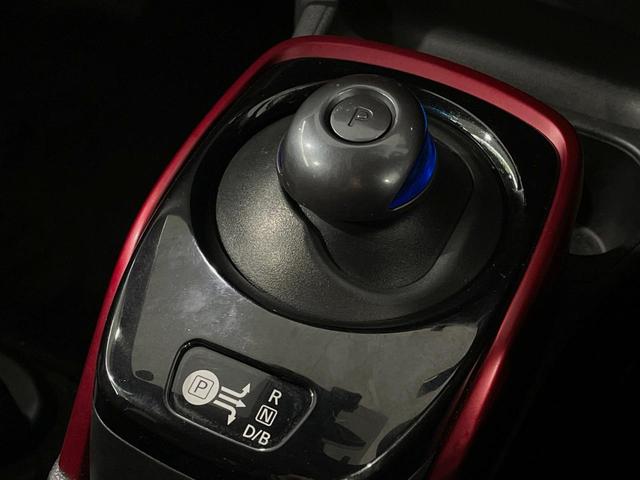 ノート ｅ－パワーニスモ　純正ＳＤナビ　全周囲カメラ　衝突被害軽減システム　レーダークルーズ　ドラレコ　コーナーセンサー　スマートキー　ＬＥＤヘッド　ＥＴＣ　純正１６インチアルミ　車線逸脱警報　オートライト（42枚目）