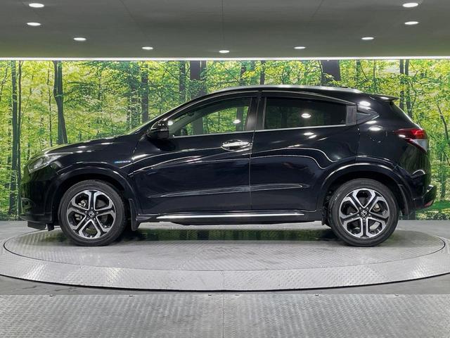 ヴェゼル ハイブリッドＺ・ホンダセンシング　純正ＳＤナビ　バックカメラ　寒冷地仕様　衝突被害軽減システム　ドラレコ　スマートキー　ＬＥＤヘッド　ルーフレール　ビルトインＥＴＣ　純正１７インチアルミ　車線逸脱警報　オートライト（17枚目）