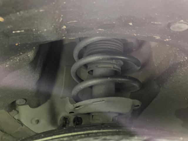 ヴェゼル ハイブリッドＺ・ホンダセンシング　純正ＳＤナビ　バックカメラ　寒冷地仕様　衝突被害軽減システム　ドラレコ　スマートキー　ＬＥＤヘッド　ルーフレール　ビルトインＥＴＣ　純正１７インチアルミ　車線逸脱警報　オートライト（22枚目）