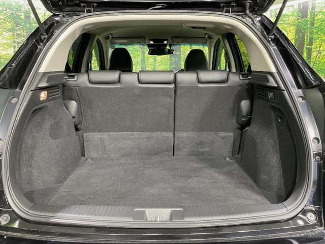 ヴェゼル ハイブリッドＺ・ホンダセンシング　純正ＳＤナビ　バックカメラ　寒冷地仕様　衝突被害軽減システム　ドラレコ　スマートキー　ＬＥＤヘッド　ルーフレール　ビルトインＥＴＣ　純正１７インチアルミ　車線逸脱警報　オートライト（25枚目）