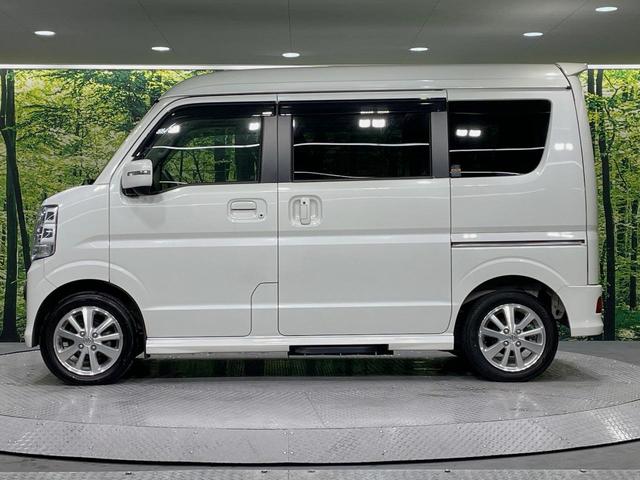 エブリイワゴン ＰＺターボスペシャル　両側電動スライドドア　１０型ナビ　バックカメラ　衝突軽減システム　電動サイドステップ　１００Ｖ電源　シートヒーター　ドラレコ　コーナーセンサー　スマートキー　ＨＩＤヘッド　ＥＴＣ　純正１４インチアルミ（26枚目）