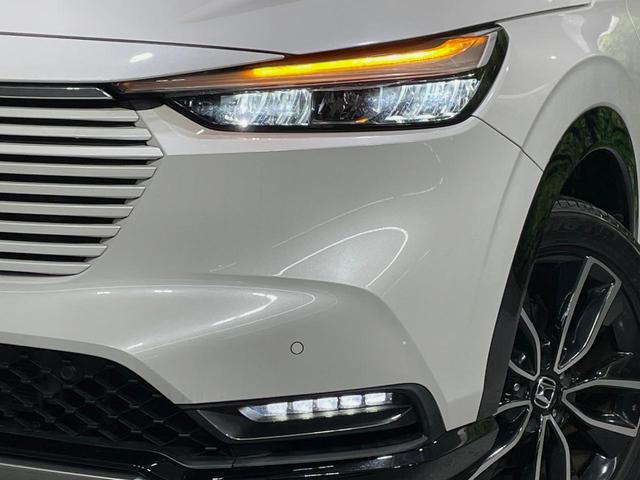 ヴェゼル ｅ：ＨＥＶ　Ｚ　純正９型ナビ　バックカメラ　寒冷地仕様　ホンダセンシング　電動リアゲート　ドラレコ　コーナーセンサー　スマートキー　ＬＥＤヘッド　ＥＴＣ２．０　純正１８インチアルミ　オートハイビーム（12枚目）