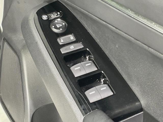 ヴェゼル ｅ：ＨＥＶ　Ｚ　純正９型ナビ　バックカメラ　寒冷地仕様　ホンダセンシング　電動リアゲート　ドラレコ　コーナーセンサー　スマートキー　ＬＥＤヘッド　ＥＴＣ２．０　純正１８インチアルミ　オートハイビーム（36枚目）