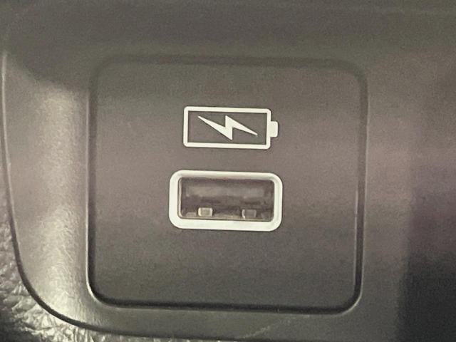 ヴェゼル ｅ：ＨＥＶ　Ｚ　純正９型ナビ　バックカメラ　寒冷地仕様　ホンダセンシング　電動リアゲート　ドラレコ　コーナーセンサー　スマートキー　ＬＥＤヘッド　ＥＴＣ２．０　純正１８インチアルミ　オートハイビーム（45枚目）