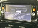 ジューク １５ＲＸ　禁煙車　純正ナビ　バックカメラ　ＥＴＣ　Ｂｌｕｅｔｏｏｔｈ再生　フルセグ　ドラレコ　スマートキー　オートライト　革巻きステアリング　ステアリングスイッチ　フォグライト　ＣＤ／ＤＶＤ再生　盗難防止装置（3枚目）