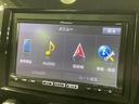 マゼンタセレクション　ＳＤナビ　バックカメラ　禁煙車　コーナーセンサー　スマートキー　ＨＩＤヘッド　ビルトインＥＴＣ　オートライト　オートエアコン　Ｂｌｕｅｔｏｏｔｈ　ＣＤ　ＤＶＤ再生　フルセグ（35枚目）