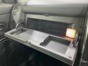 マゼンタセレクション　ＳＤナビ　バックカメラ　禁煙車　コーナーセンサー　スマートキー　ＨＩＤヘッド　ビルトインＥＴＣ　オートライト　オートエアコン　Ｂｌｕｅｔｏｏｔｈ　ＣＤ　ＤＶＤ再生　フルセグ（43枚目）