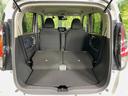 後席を格納すると、これだけの広さが!シーンに合わせたシートアレンジで、大きな荷物も積むことが出来ます♪