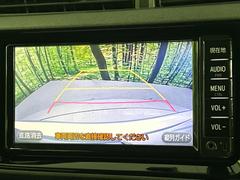 【バックカメラ】駐車時に後方がリアルタイム映像で確認できます。大型商業施設や立体駐車場での駐車時や、夜間のバック時に大活躍！運転スキルに関わらず、今や必須となった装備のひとつです！ 5