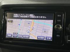 �ڽ����ʥӡۿ͵��ν����ʥӤ������������ǥ�����ǽ�⽼�¤��Ƥ��ꡢ�£�������������³����Ф������Υ��ޥۤ�ͣУ��ץ쥤�䡼�β��ڤ������ǽ�������α�ž������˳ڤ����ʤ�ޤ����� 3