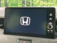 �ڽ��������ʥӡۿ͵��ν����ʥӤ������������ǥ�����ǽ�⽼�¤��Ƥ��ꡢ�£�������������³����Ф������Υ��ޥۤ�ͣУ��ץ쥤�䡼�β��ڤ������ǽ�������α�ž������˳ڤ����ʤ�ޤ����� 3